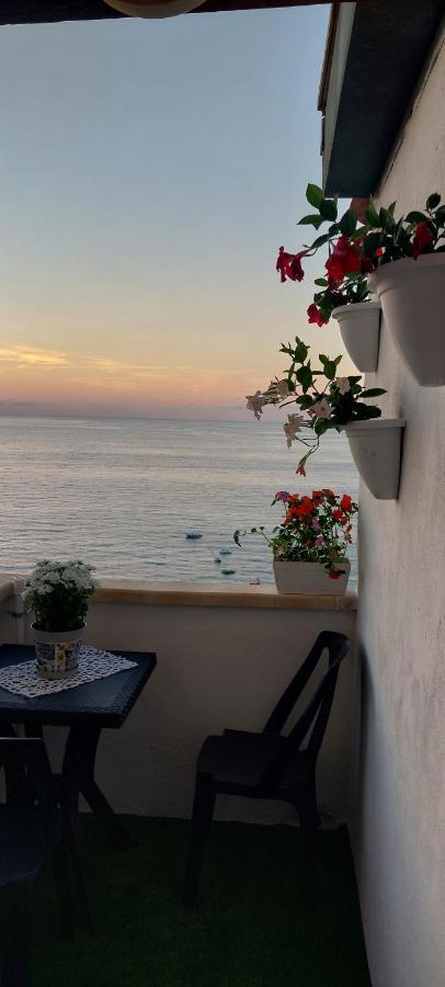 Appartement La Finestra Sul Mare à Tropea Extérieur photo